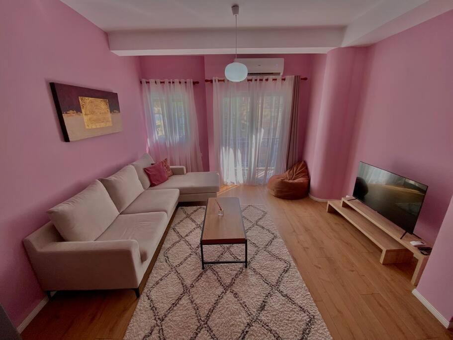 Coral Apartment - City Center 티라나 외부 사진